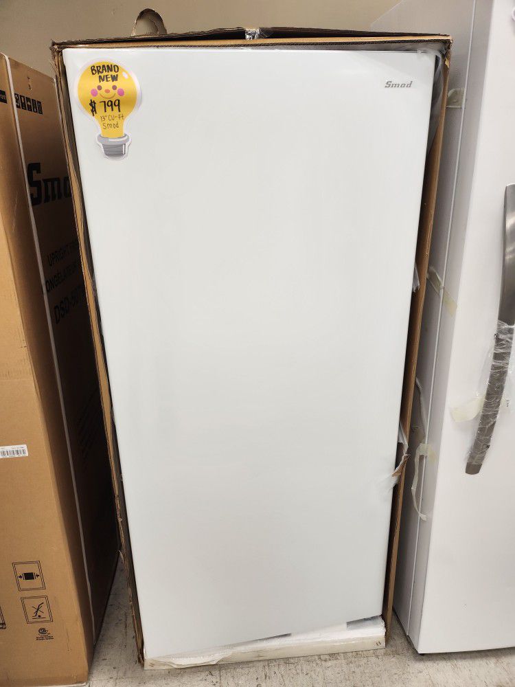 New Open Box Upright Freezer White 13 Cu Ft 