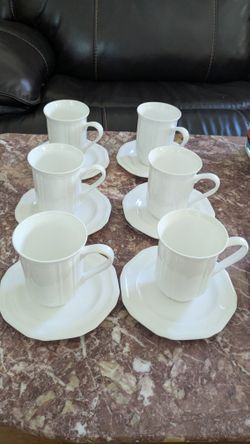 Elegant MIKASA antique white bone China cup+saucer