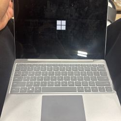 Surface Laptop Go