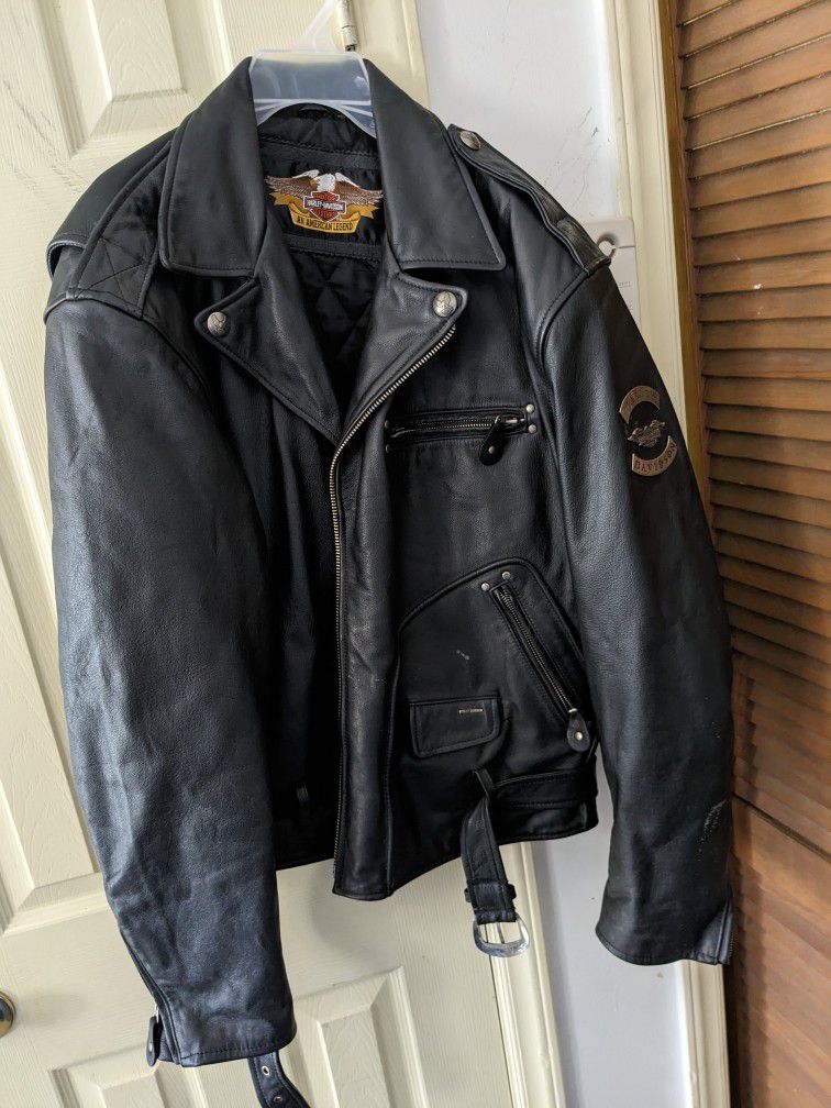 Authentic Vintage Harley Davidson XL Leather Jacket 