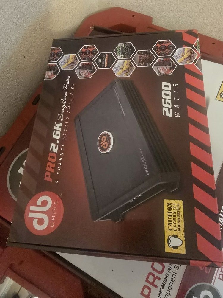 Bocinas DB Nuevas 6.5 Con Tuiter Y Amplificador