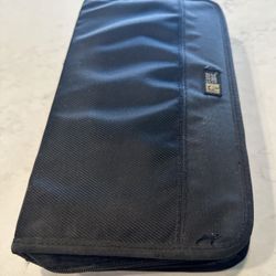 Case Logic 64 CD DVD Blu-Ray Video Game Case Organizer Wallet