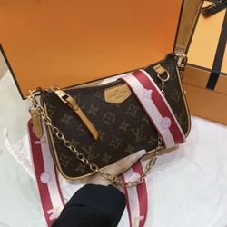 Louis V Crossbody !