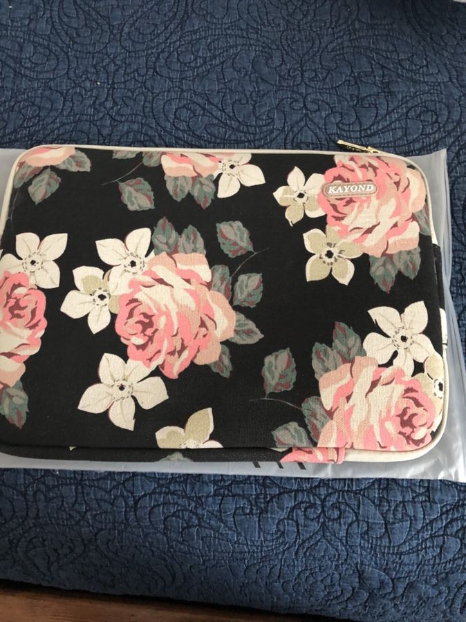 Canvaslife White Rose Pattern 13 inch Canvas laptop case