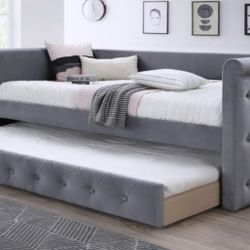 Twin/Twin Day Bed + 2 Mattress 