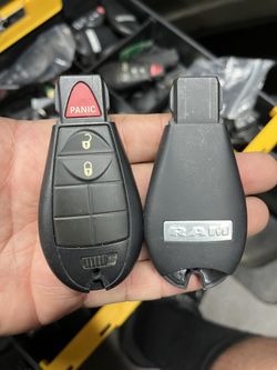 Controles/llaves Remote/keys 