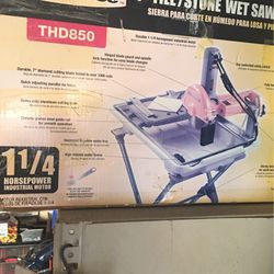 7” Tile/stone Wet Saw With Stand  T H D 850
