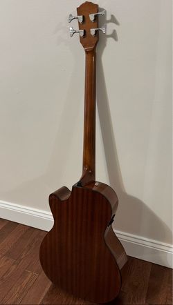 Fender CB-60SCE Acoustic-Electric Bass Guitar Natural