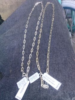 Two chains gold s siliver