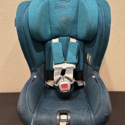 Uppababy Knox Car Seat