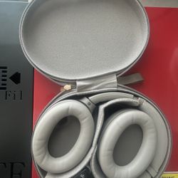 Sony WH-1000XM4 Wireless Noise Cancelling Headphones