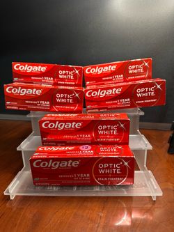 Colgate Optic White Stain Fighter Toothpaste