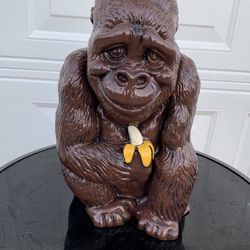 Gorilla Holding  Banana statue
