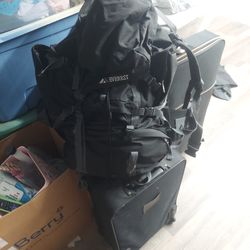 Everest Hiking Backpack 