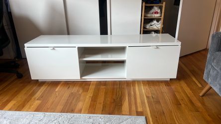 Media/TV Stand White