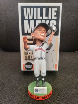 Willie Mays bobblehead