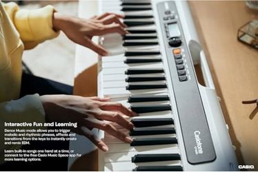 Casio keyboard 61 keys like new