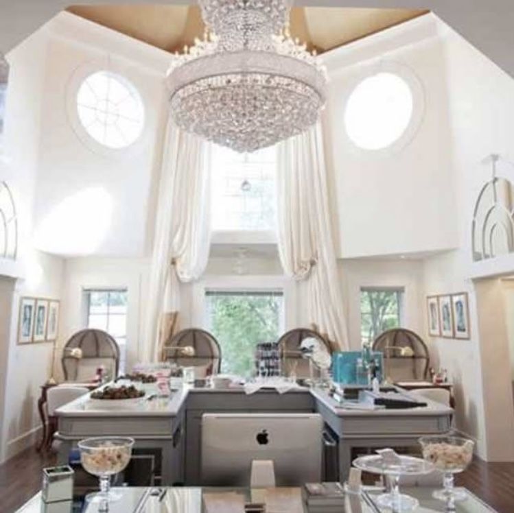 Award Winning Interior Decorator Selling Your Property Design Ideas