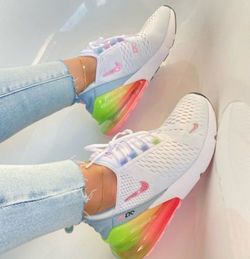 Nike Air Max 270