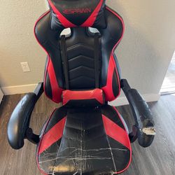 FREE – Gaming Chair (RESPAWN) – Worn Condition