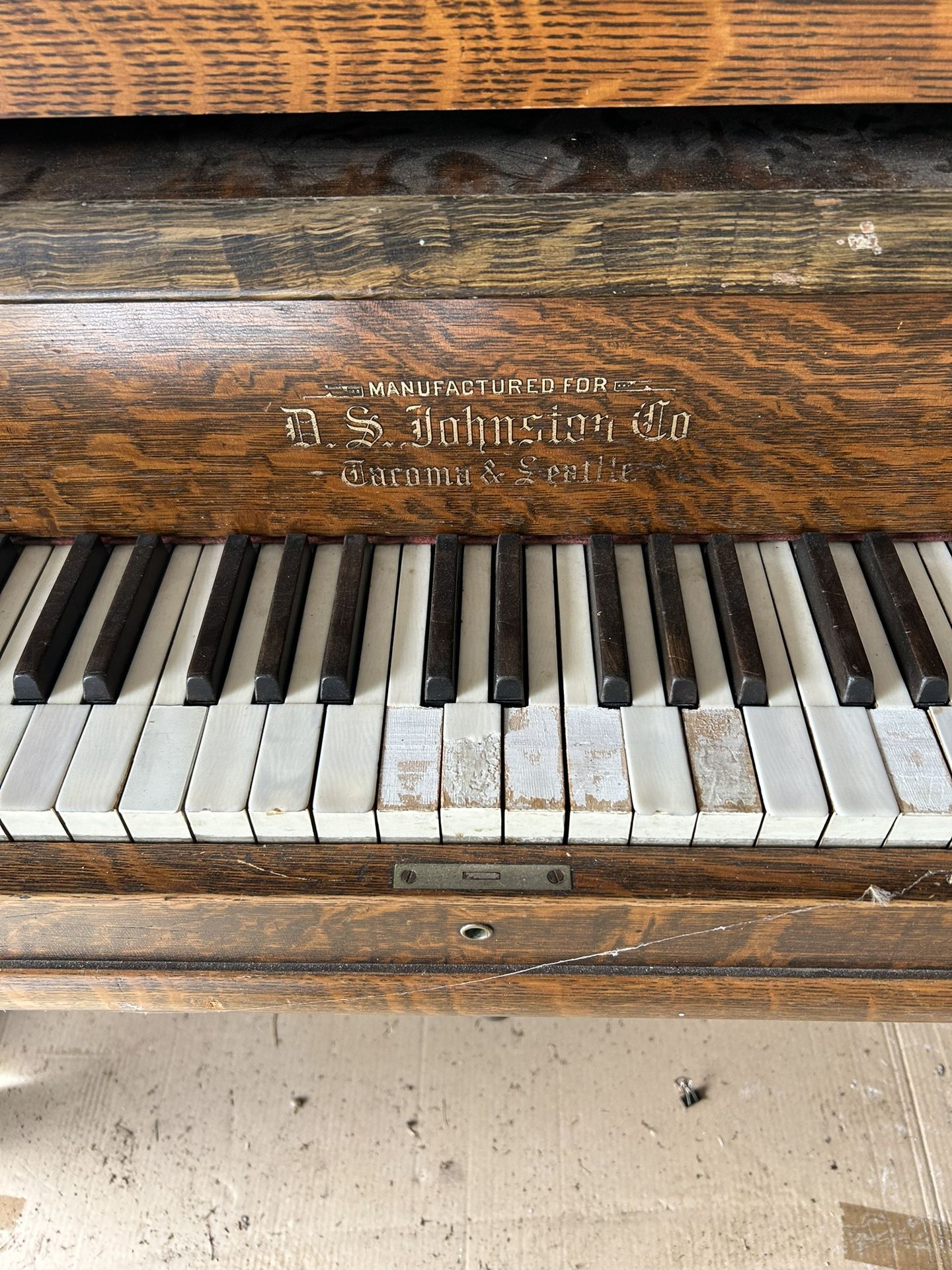 Free Up Right Piano 