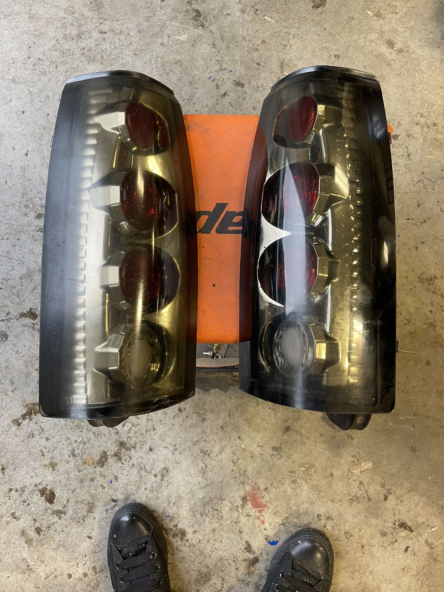 Taillights Gmc 89/98