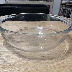 Pyrex Bowl
