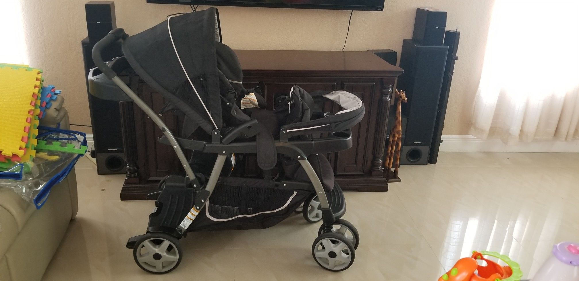 Graco ready2 grow double stroller click connect