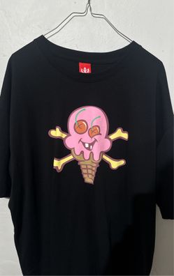 Ice Cream T Shirt XL