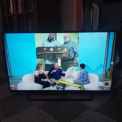 50" HDTV ELEMENT BRAND IN EXCELLENT WORKING CONDITION (NO REMOTE, NOT SMART) 