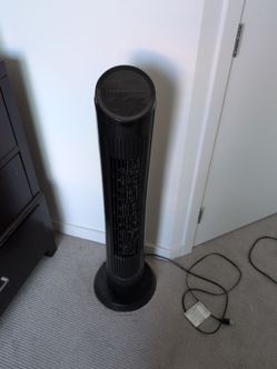 OmniBreeze 40" Oscillating Tower Fan - Works Great!