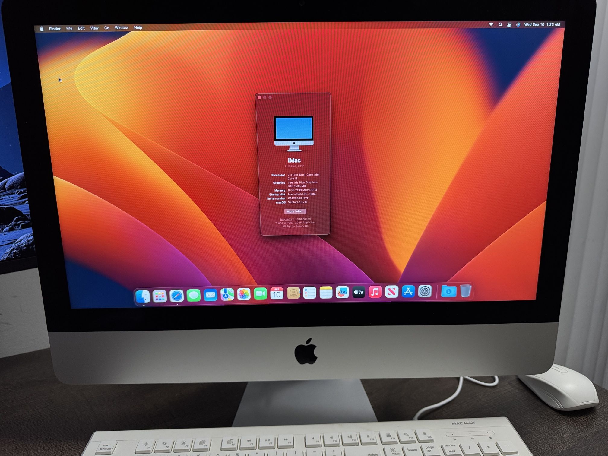 iMac 21” 2017 i5 8GB Ram 1 TB