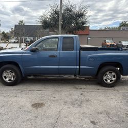 2005 Dodge Dakota