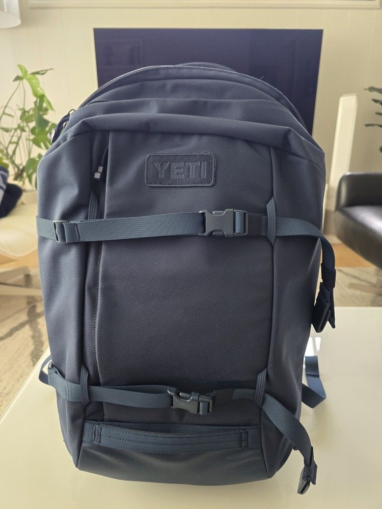 Yeti Crossroads 27 Backpack Navy