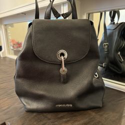 Michael kors Backpack ****Great Condition****