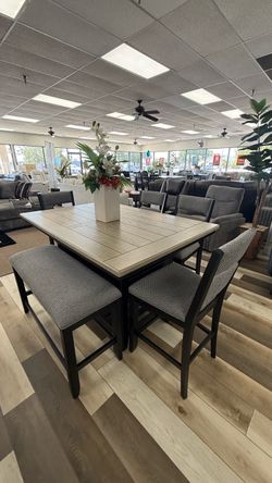 6 PC DINING TABLE