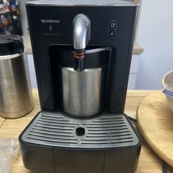 Nespresso Cappuccinatore