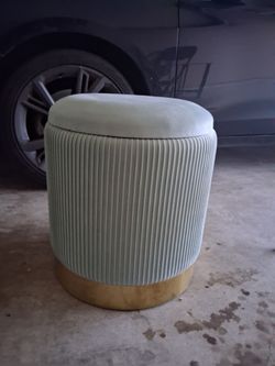 Storage chairs