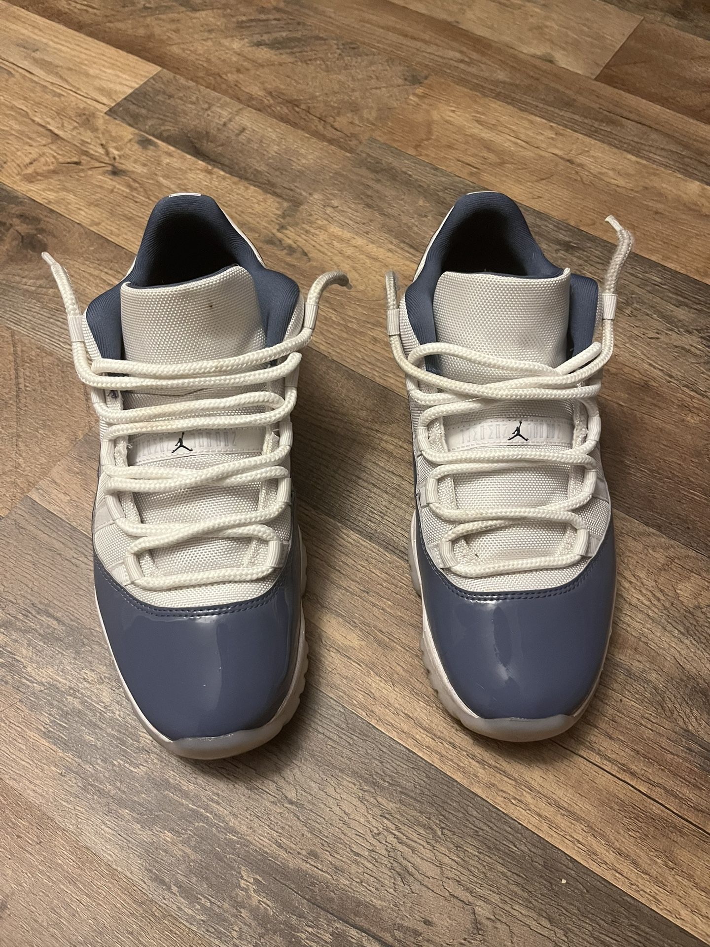 Air Jordan 11 Retro Low Diffused Blue