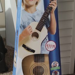 First Act Discovery Youth Acoustic Guitar 