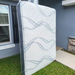 NEW QUEEN MATTRESS AND BOX SPRING -- Also Available In All Sizes.