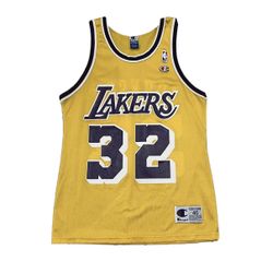 Vintage 90s Magic Johnson Men’s Size 40 Champion Jersey