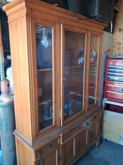China  cabinet