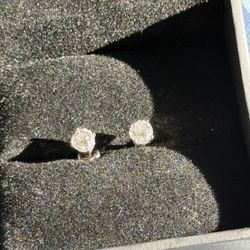 14k White Gold Diamond Earrings Clarity I1