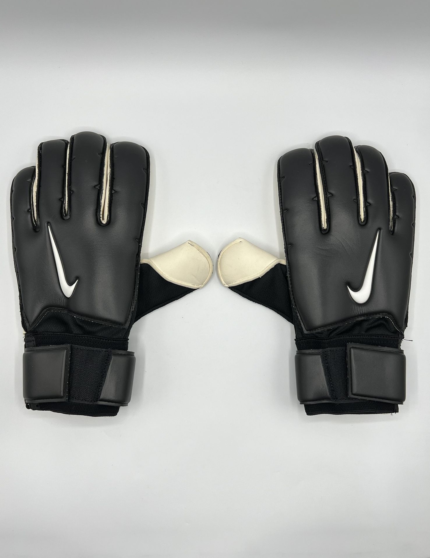 Nike GK Promo Men Size 10 Goalkeeper Soccer Goalie Gunn Cut Gloves CK4888-010