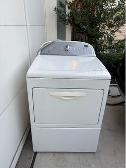 Electric Dryer with great working condition