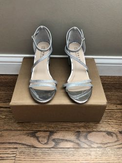 Women’s Silver Dress Shoes - Size 9. New In Box