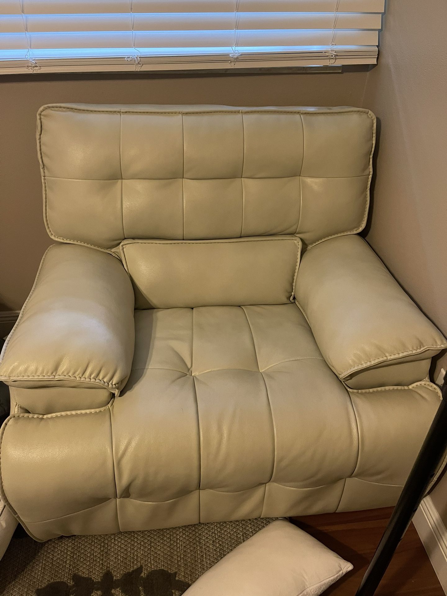 Cream Recliner Chair