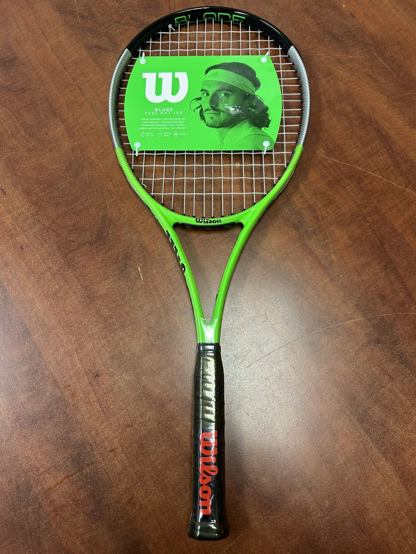 Wilson Blade Feel Rxt 105 Tennis Racket