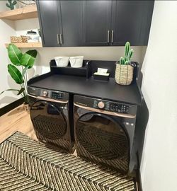 2025 Samsung Washer & Dryer Set